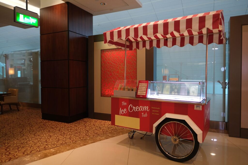 The most unique part of the Emirates Business Class lounge - the Ice Cream cart! I was overjoyed to try this. 