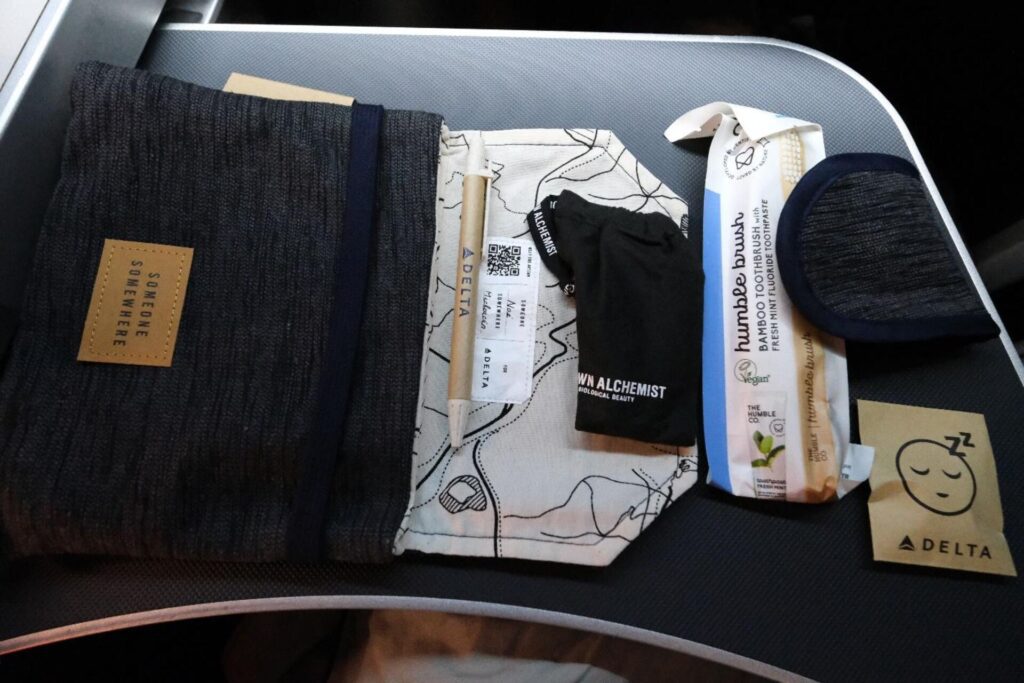 Amenity Kit Contents (this is from another flight, but the same contents)
