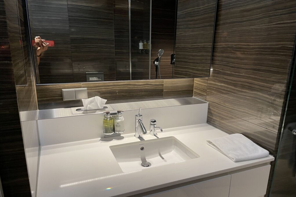 Air Canada Maple Leaf lounge shower room washbasin