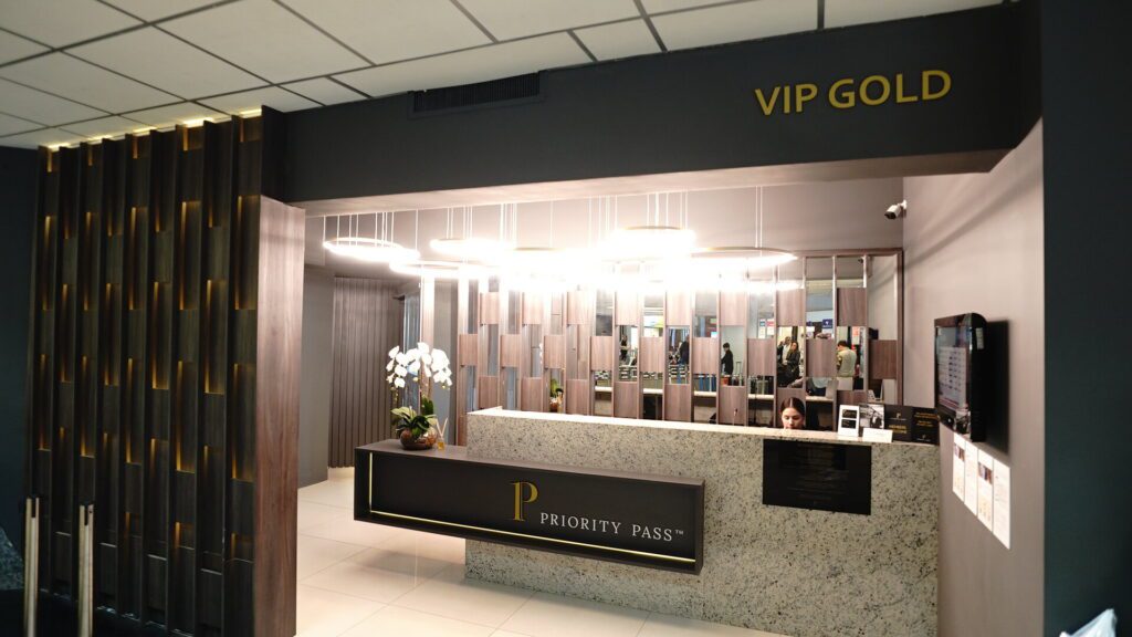 Entry to the VIP Gold Lounge Asuncion