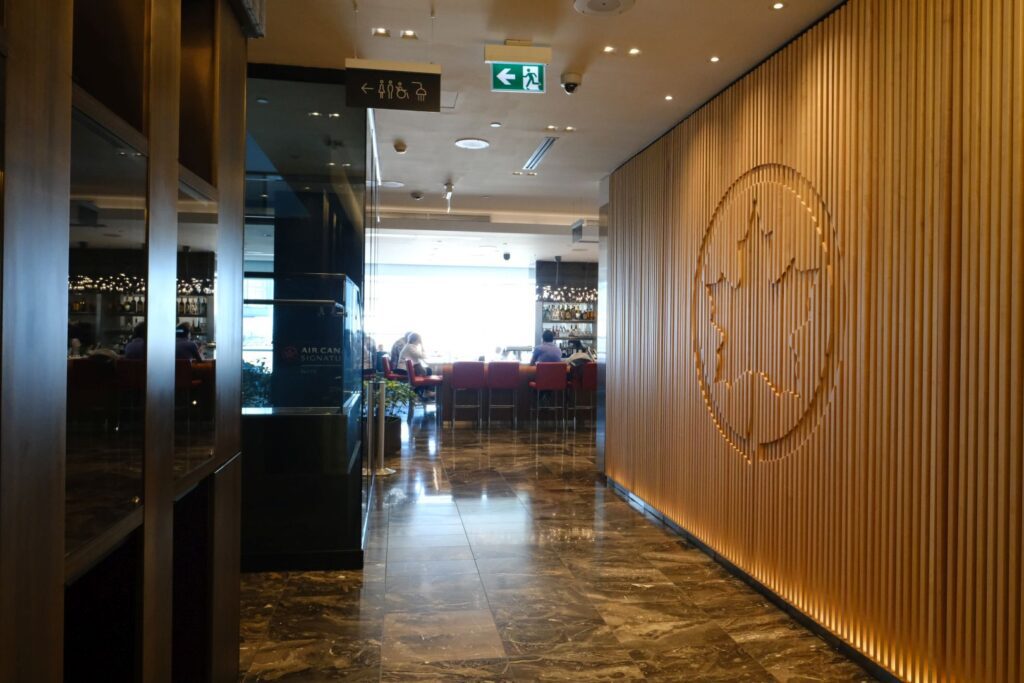 The entry way to the Air Canada Maple Leaf lounge in Vancouver