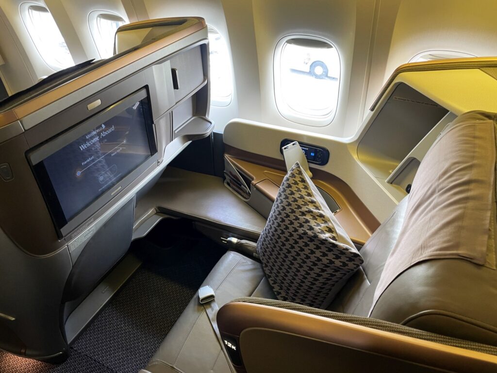 The Singapore Airlines Business class seat is epic with a massive IFE screen