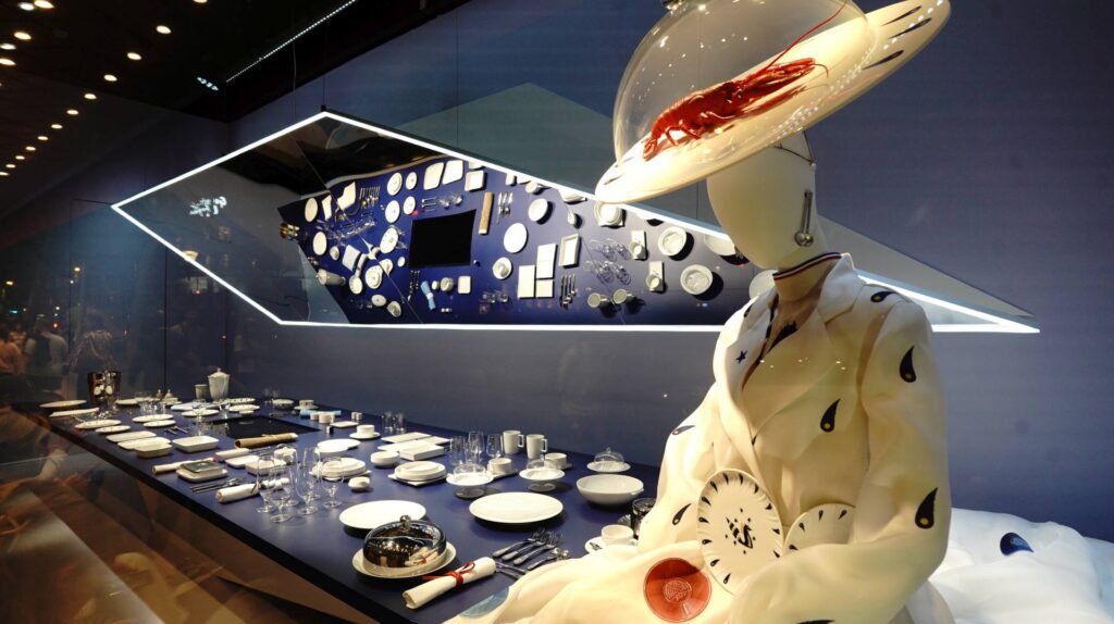 Gastronomy and Tableware display