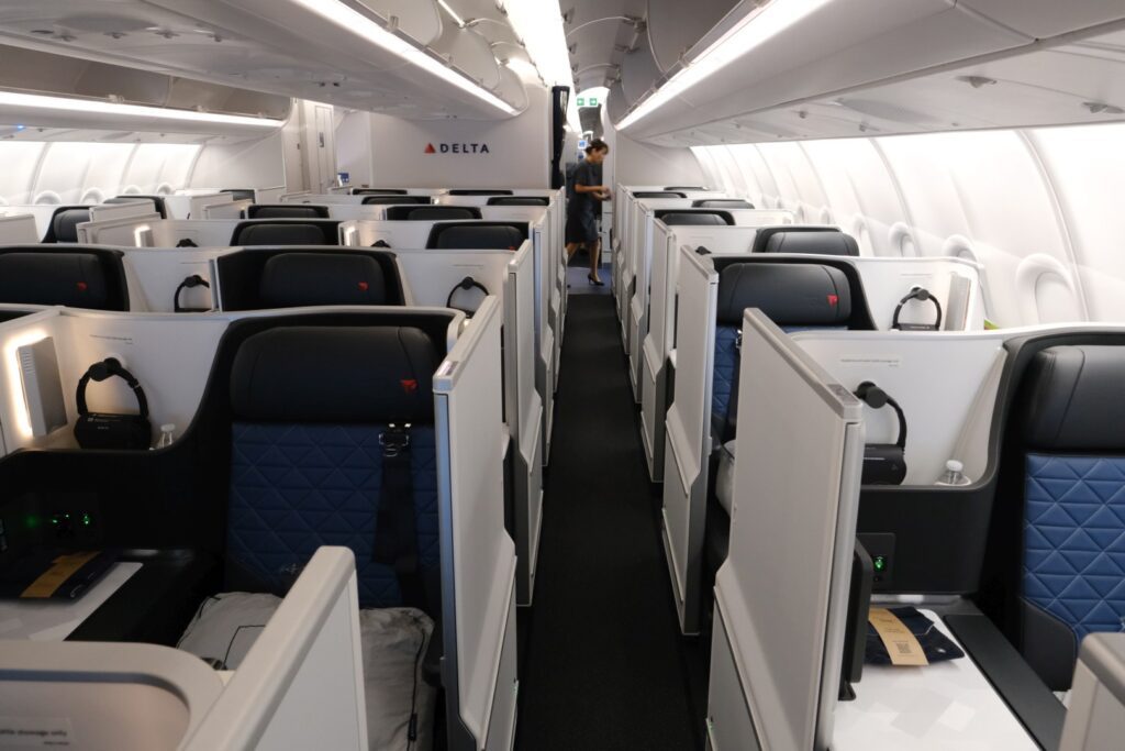 Delta One Business Class Cabin