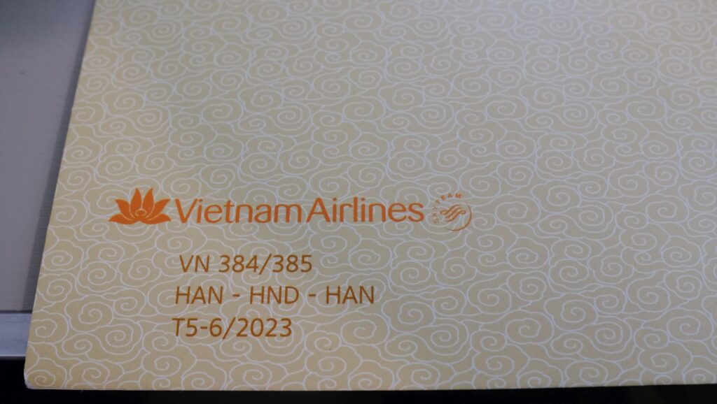 Vietnam Airlines tagged business class menu
