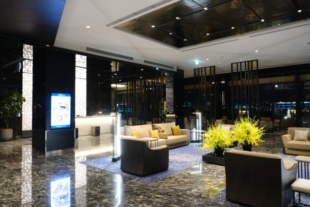 The Hotel Villa Fontaine Premier lobby area
