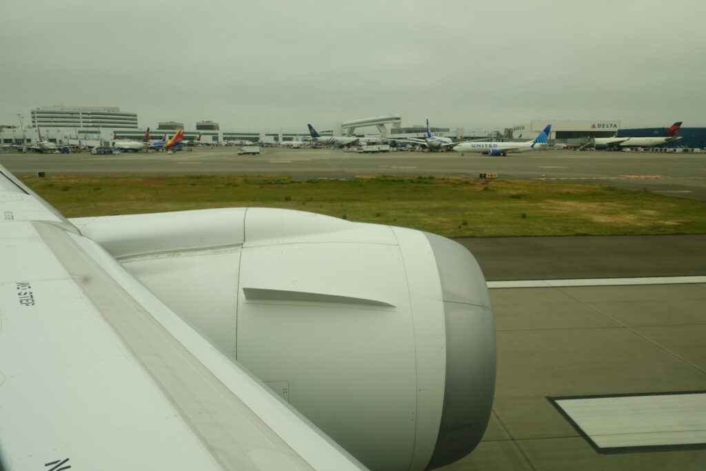 Taxing in Seattle was relatively quick and we were at the gate in no time