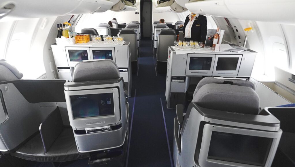 Lufthansa Business Class on the top deck of the B747-800i