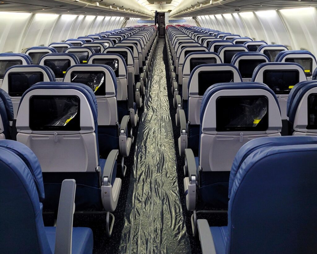 Interior of revamped Boeing 737-800 aircraft - Image courtesy of Dleta.com