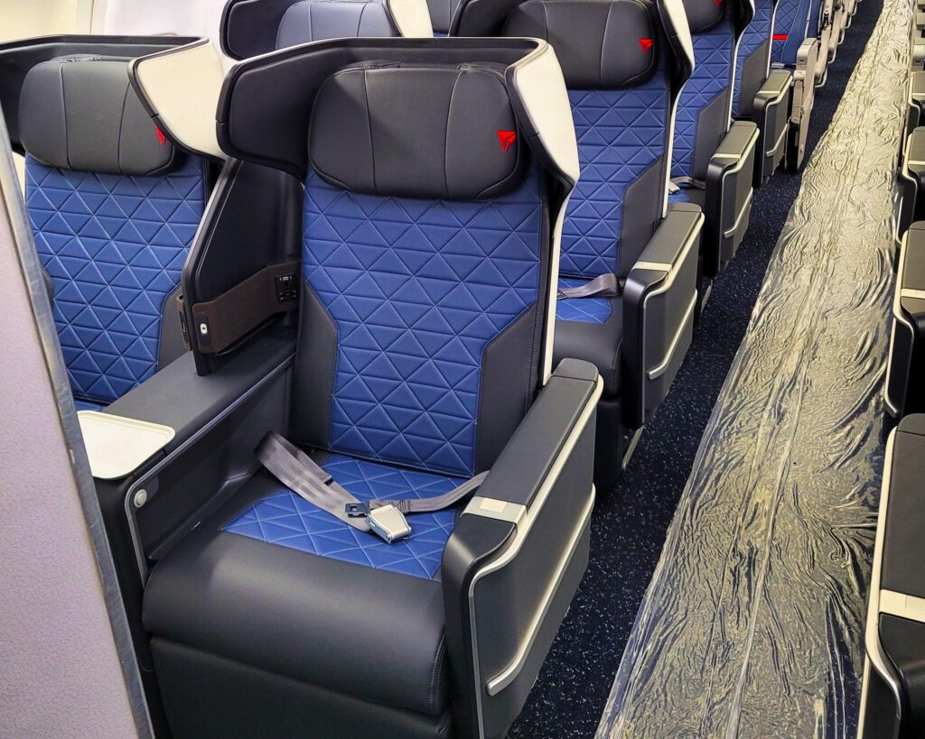 New seats on the refreshed Boeing 737-800 - image courtesy of Delta Airlines