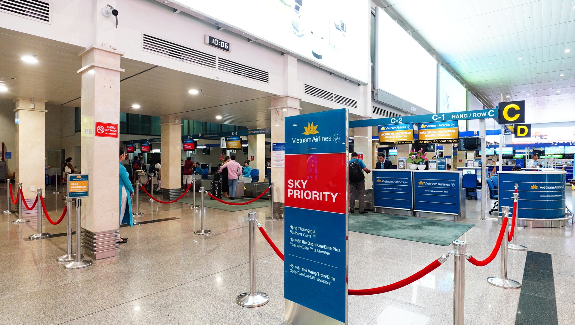Vietnam Airlines A321 Business Class Ho Chi Minh City to Da Nang