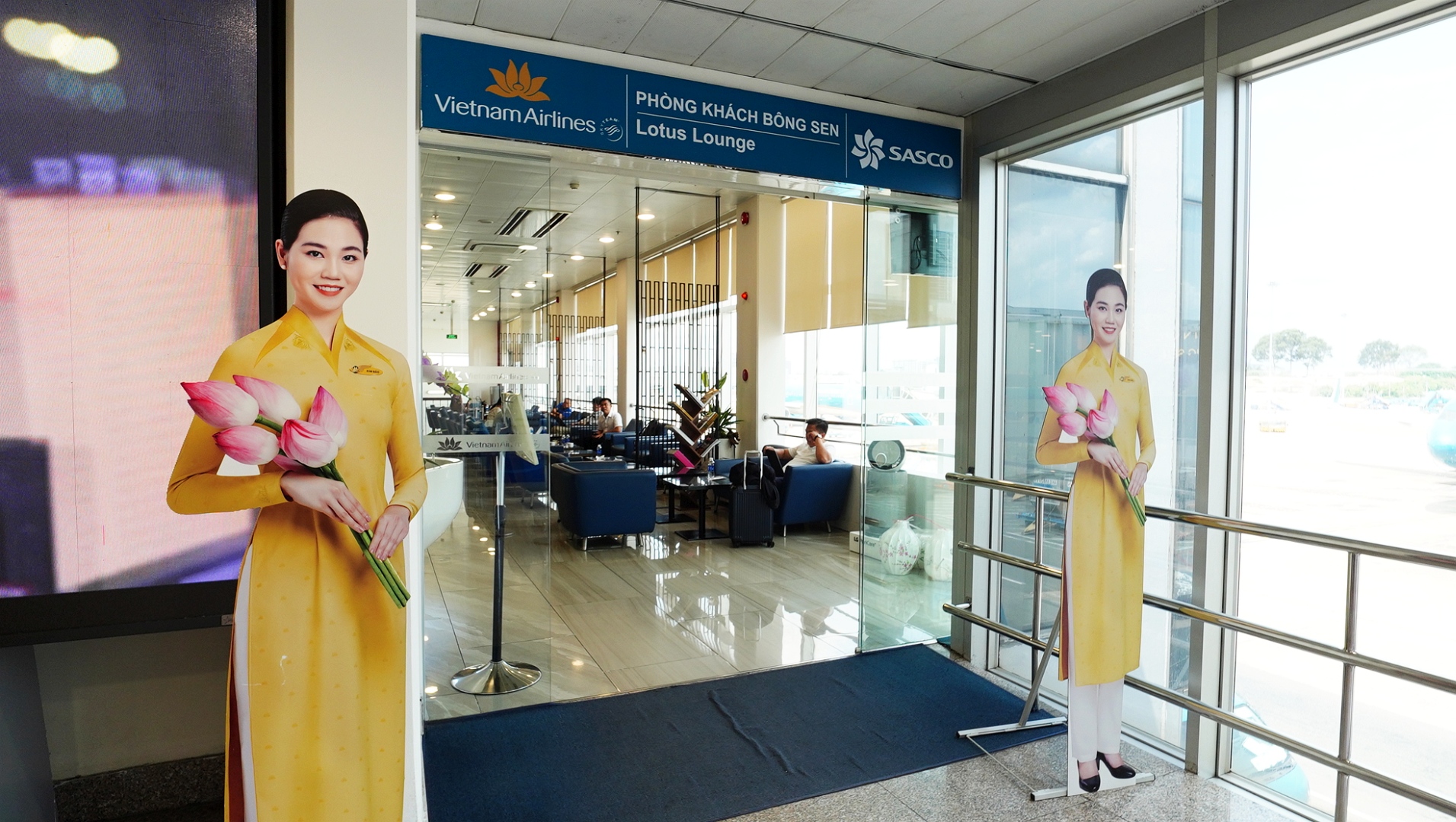 Vietnam Airlines A321 Business Class Ho Chi Minh City to Da Nang