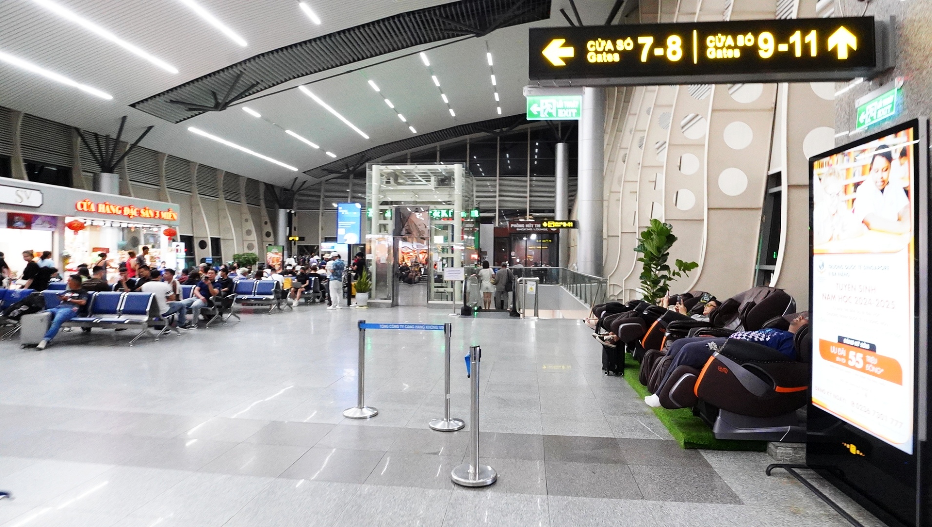 Vietnam Airlines A321 Business Class Da Nang to Ho Chi Minh City